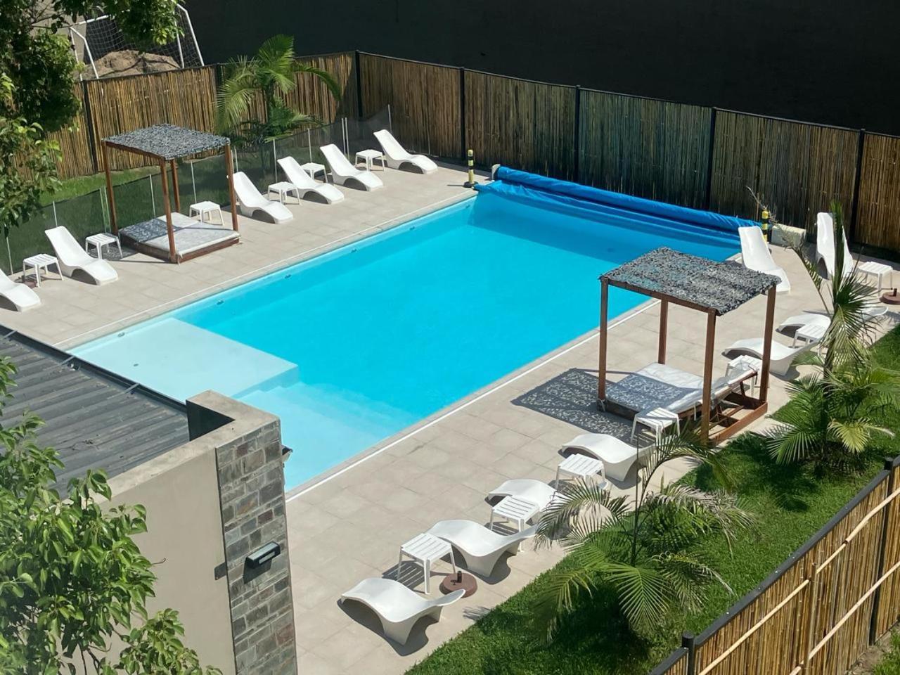 Howard Johnson Hotel Yerba Buena Ngoại thất bức ảnh