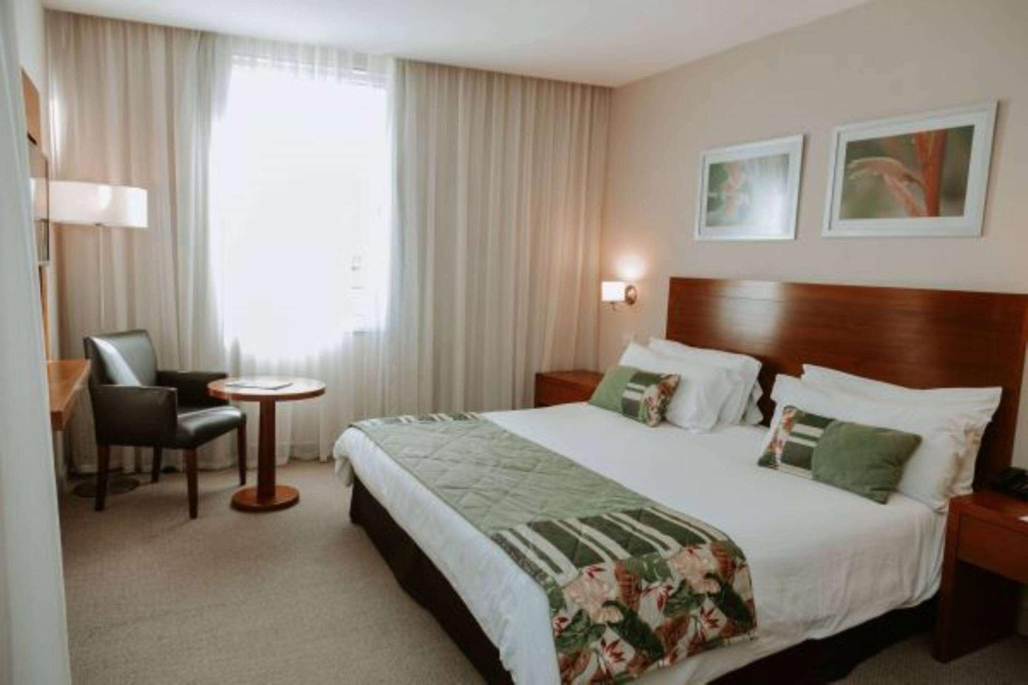 Howard Johnson Hotel Yerba Buena Ngoại thất bức ảnh